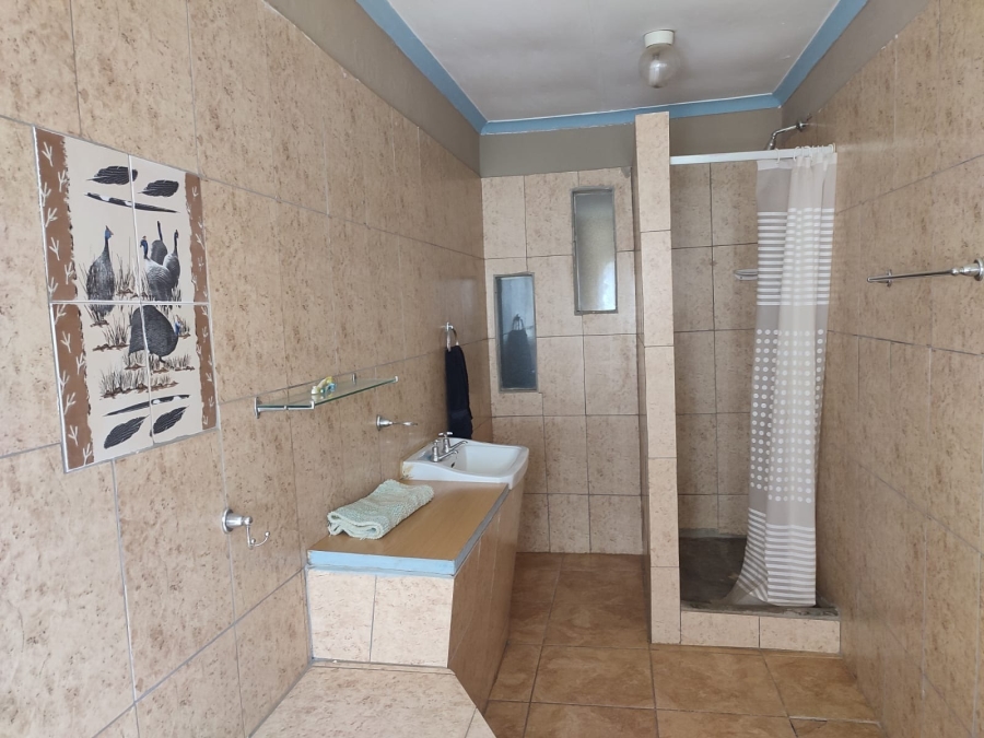 5 Bedroom Property for Sale in Swartruggens North West